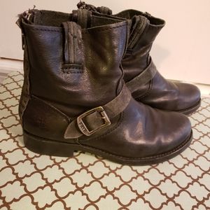 Frye vicky artisan boots leather